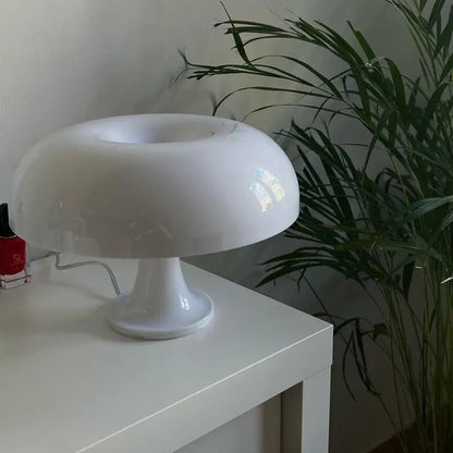 Retro Portable Table Lamp | Italian Mushroom 60s Design