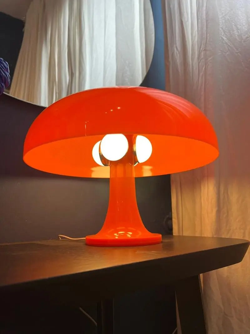 Retro Portable Table Lamp | Italian Mushroom 60s Design