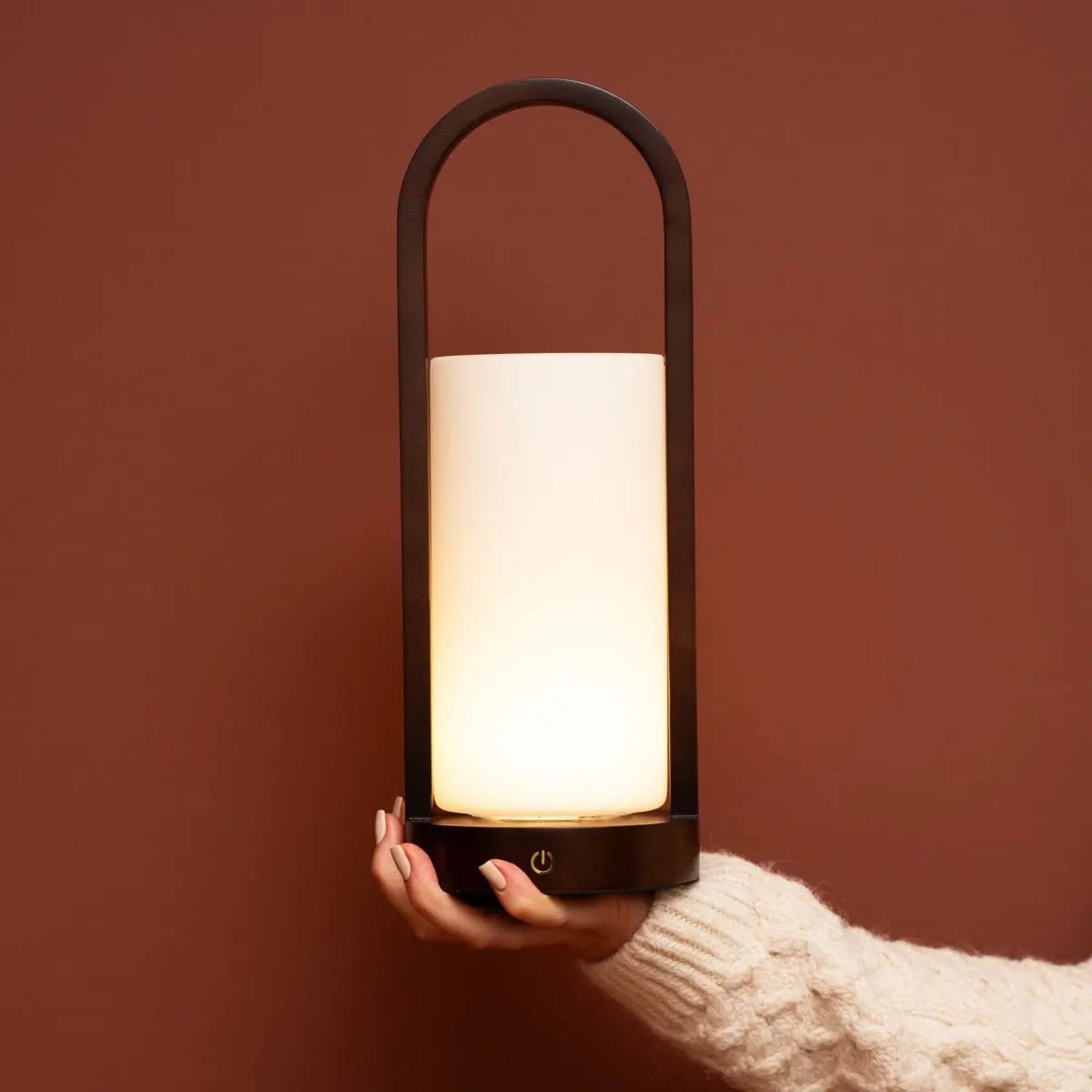 Scandinavian Wooden Table Lamp – Cordless Dimmable LED, Dark Brown