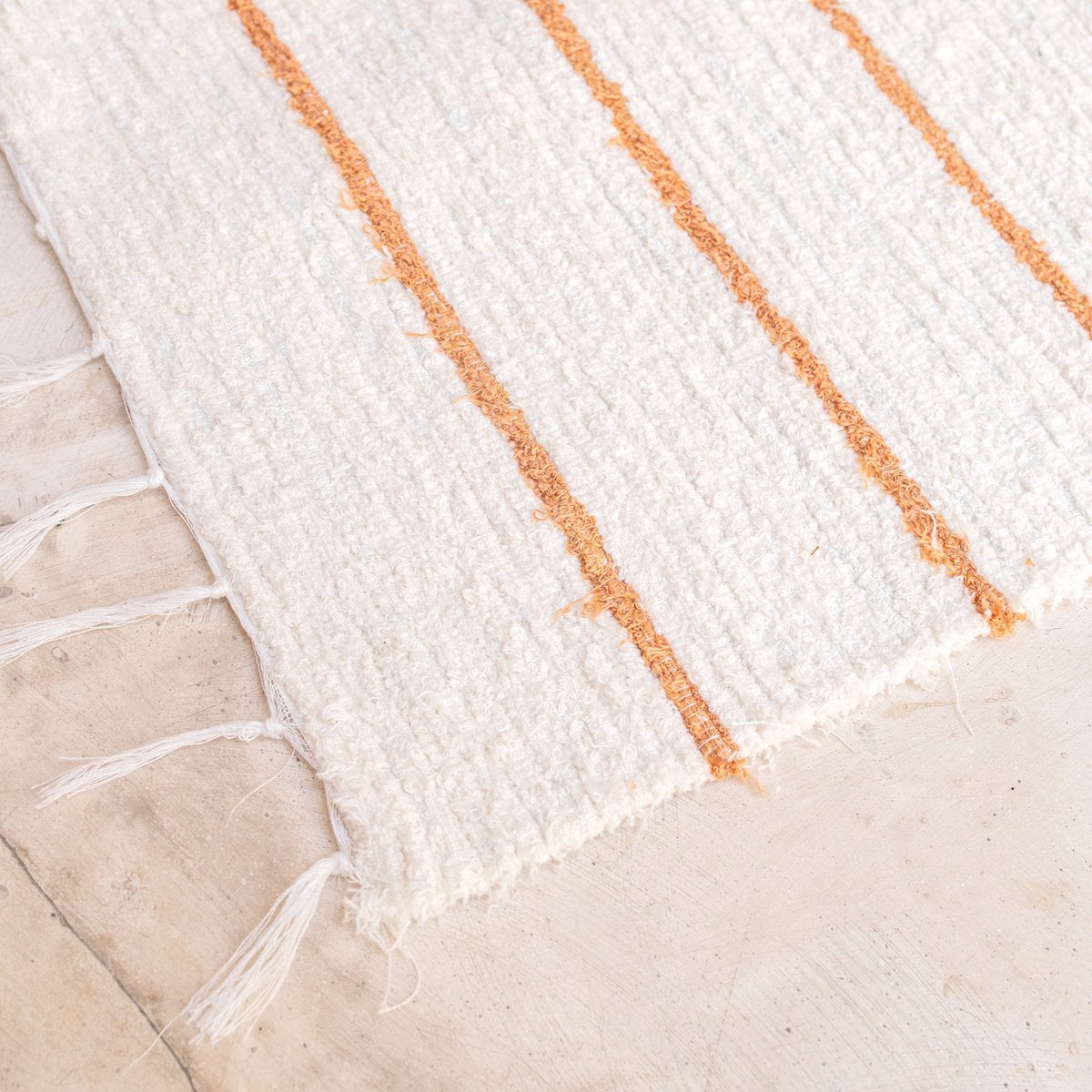 Rug made from White Cotton with Brown Stripes 64x51 cm Handwoven Floormat GIANYAR