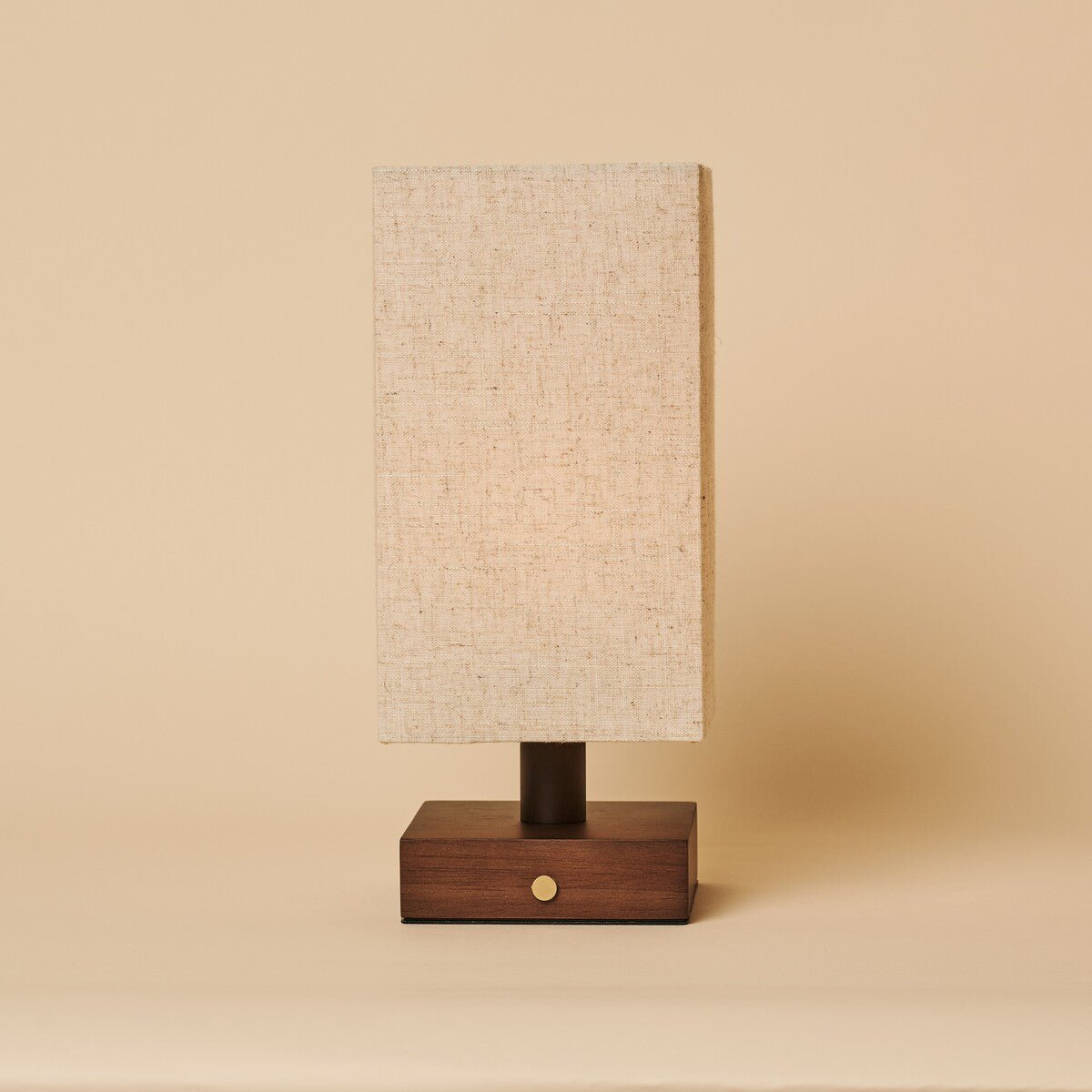 Bob Lumière de Table en Bois sans Câble Marron Foncé | Réglable, Rechargeable & Jusqu'à 100 Heures d'Autonomie