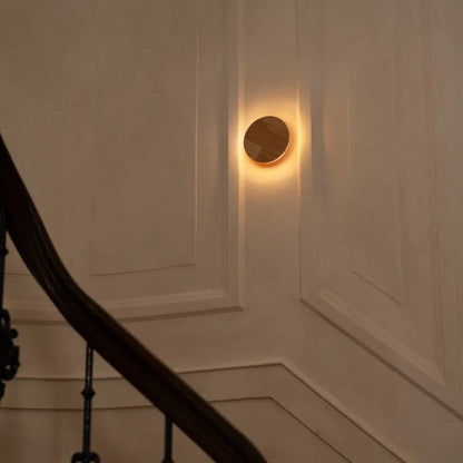 Cordless Wall Light - Light Brown Wood, Rechargeable & Dimmable