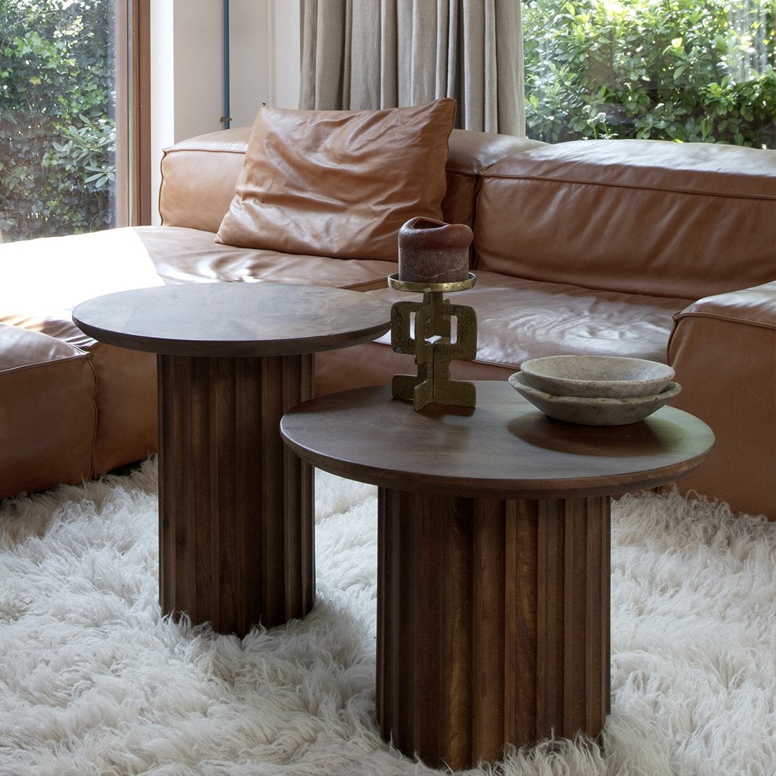 Mango Wood Side Table - Brown Bullnose Accent Table, 55 cm