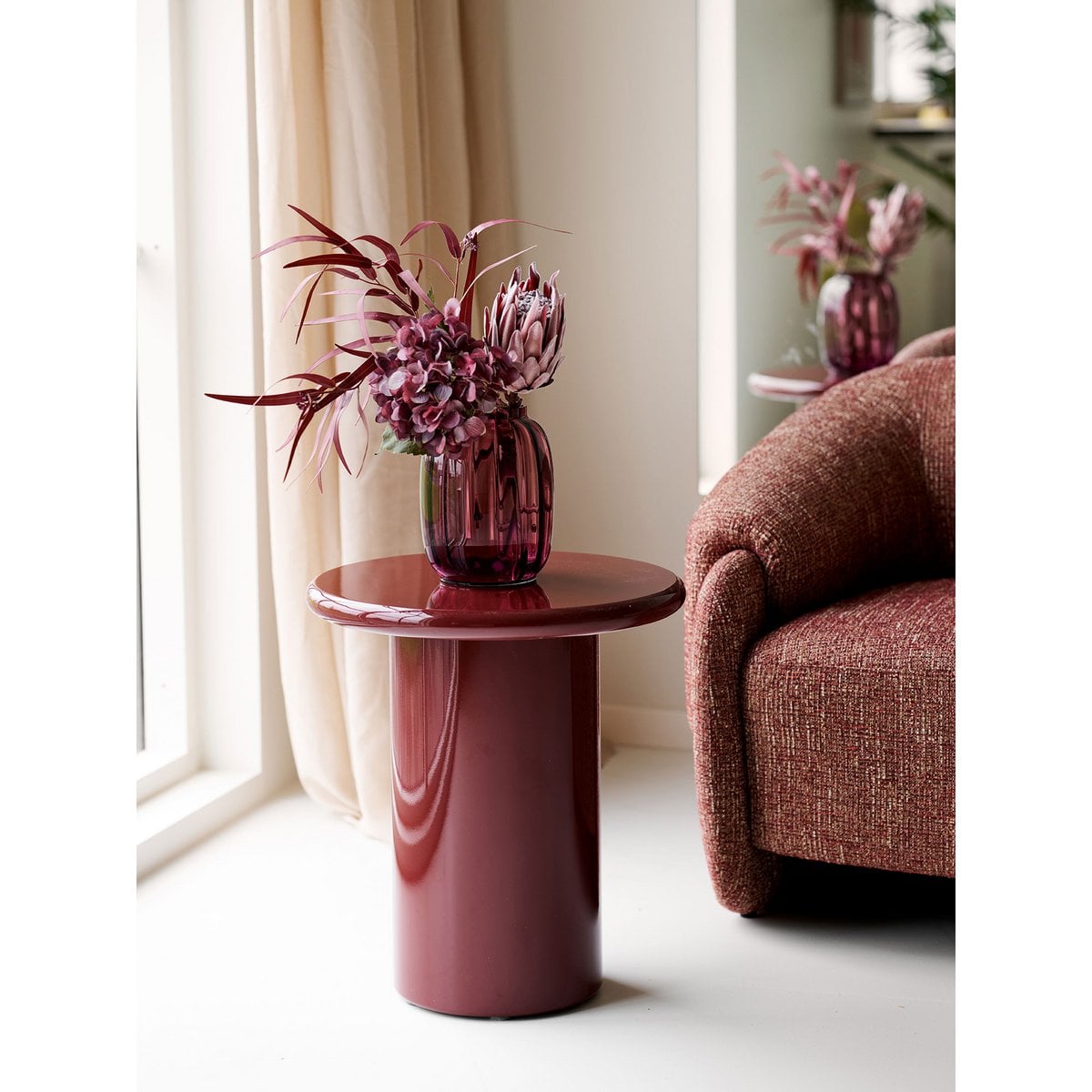 Smoked Red Glass Vase - Mouth Blown - 17x21 cm