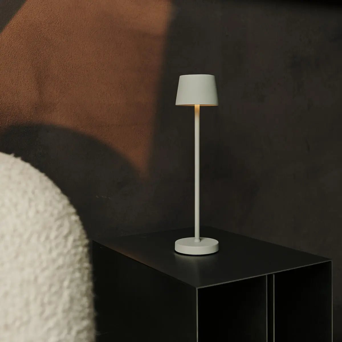 Vondel Mini Rechargeable Table Lamp Set - Shadow Grey with Charging Station