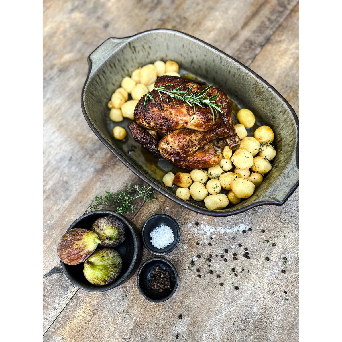 The Comporta Oven Tray - Green - L