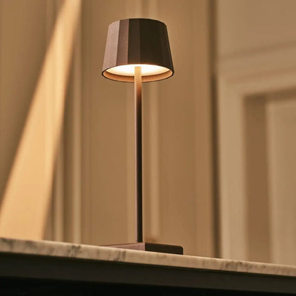 Combi Set Professional | 8 x Wouter Mocha Brown Rechargeable Table Lamps & 1 x Central StationCharging Station