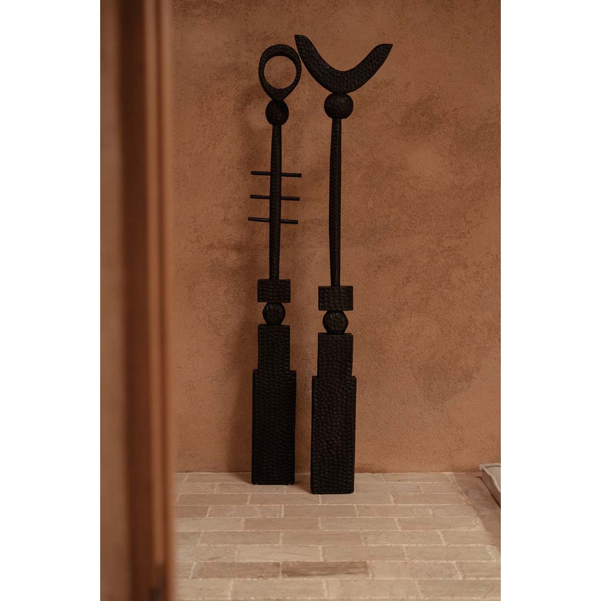 The Totemic Touch - Black