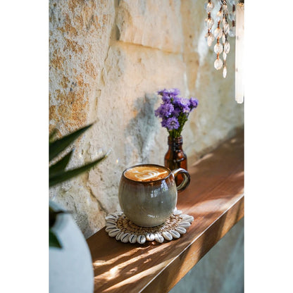 Raffia Coaster with Cowrie Shells - Natural Balinese Style