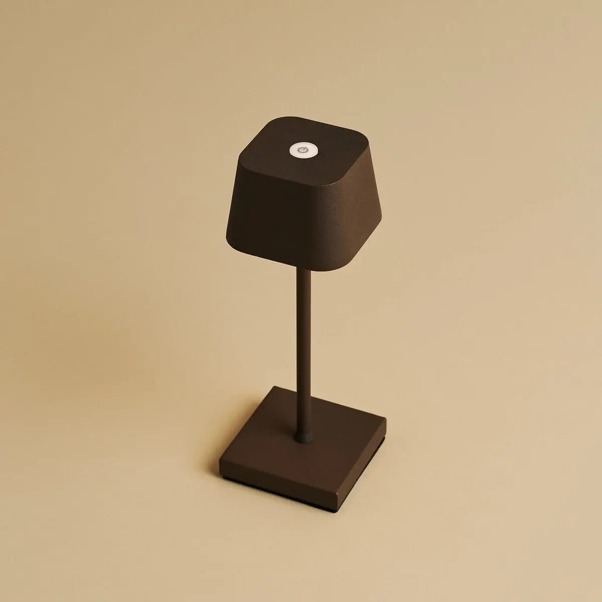 Combi Set Professional | 8 x Sarphati Mini Mocha Brown Rechargeable Table Lamps & 1 x Central Station Charging Station