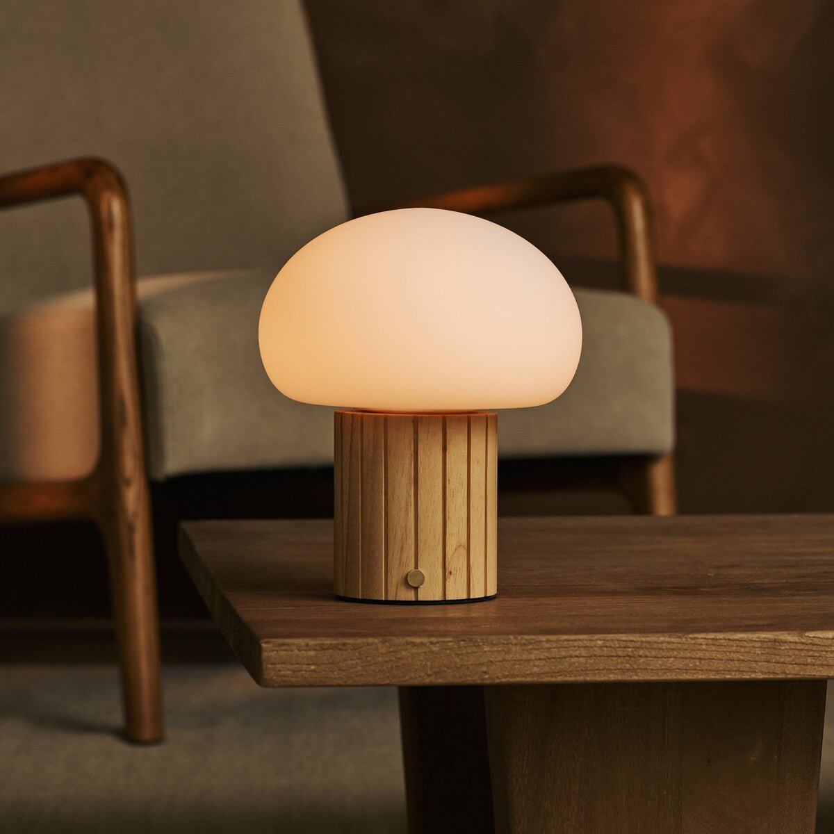 Pieter Light Brown Rechargeable Table Lamp | Cordless, 3 Light Modes & Glass Lampshade