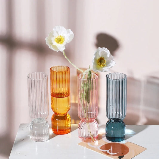 Bunte geriffelte Vase | Nordisches Design