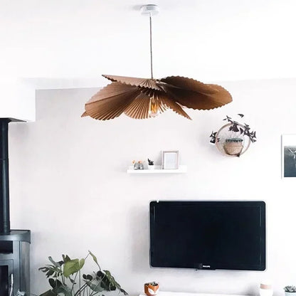 Riffled Leaf Pendant Lamp | Natural Chandelier