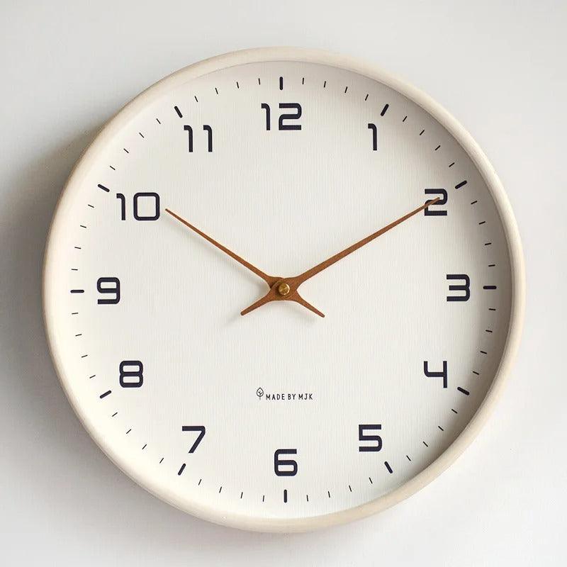Minimalistic Wall Clock | Metal & Resin - JUGLANA