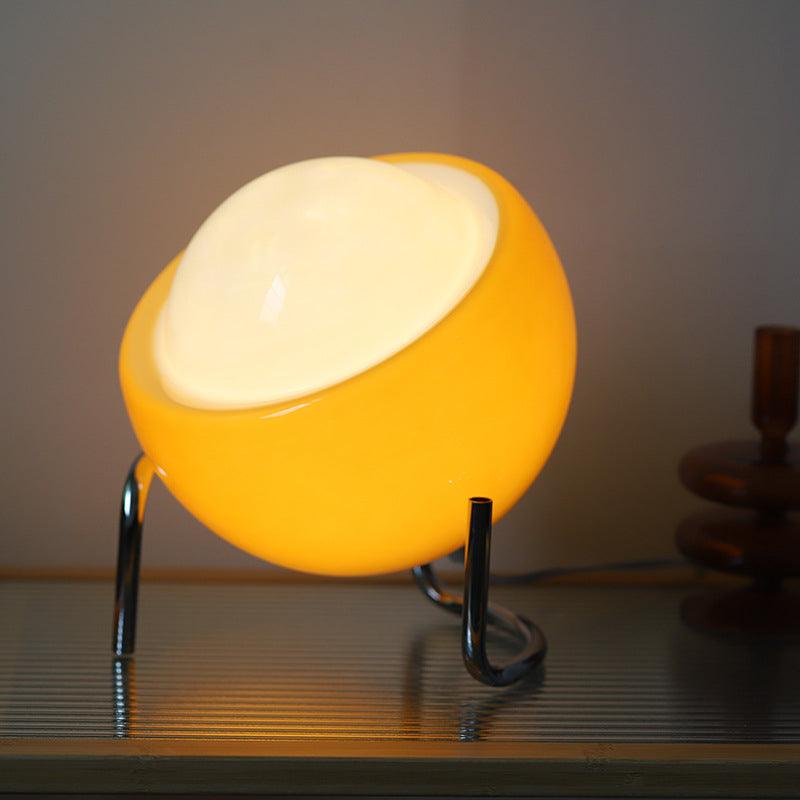 Retro Table Lamp | Bauhaus Design - JUGLANA