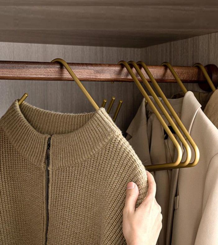 Triangular Clothes Hangers | Minimalistic Design - JUGLANA